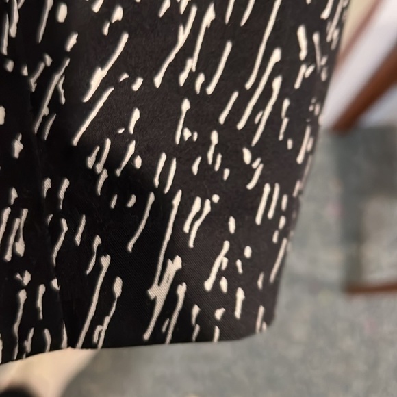 Attention slim fit pants front and back pockets size 10 - Picture 6 of 11